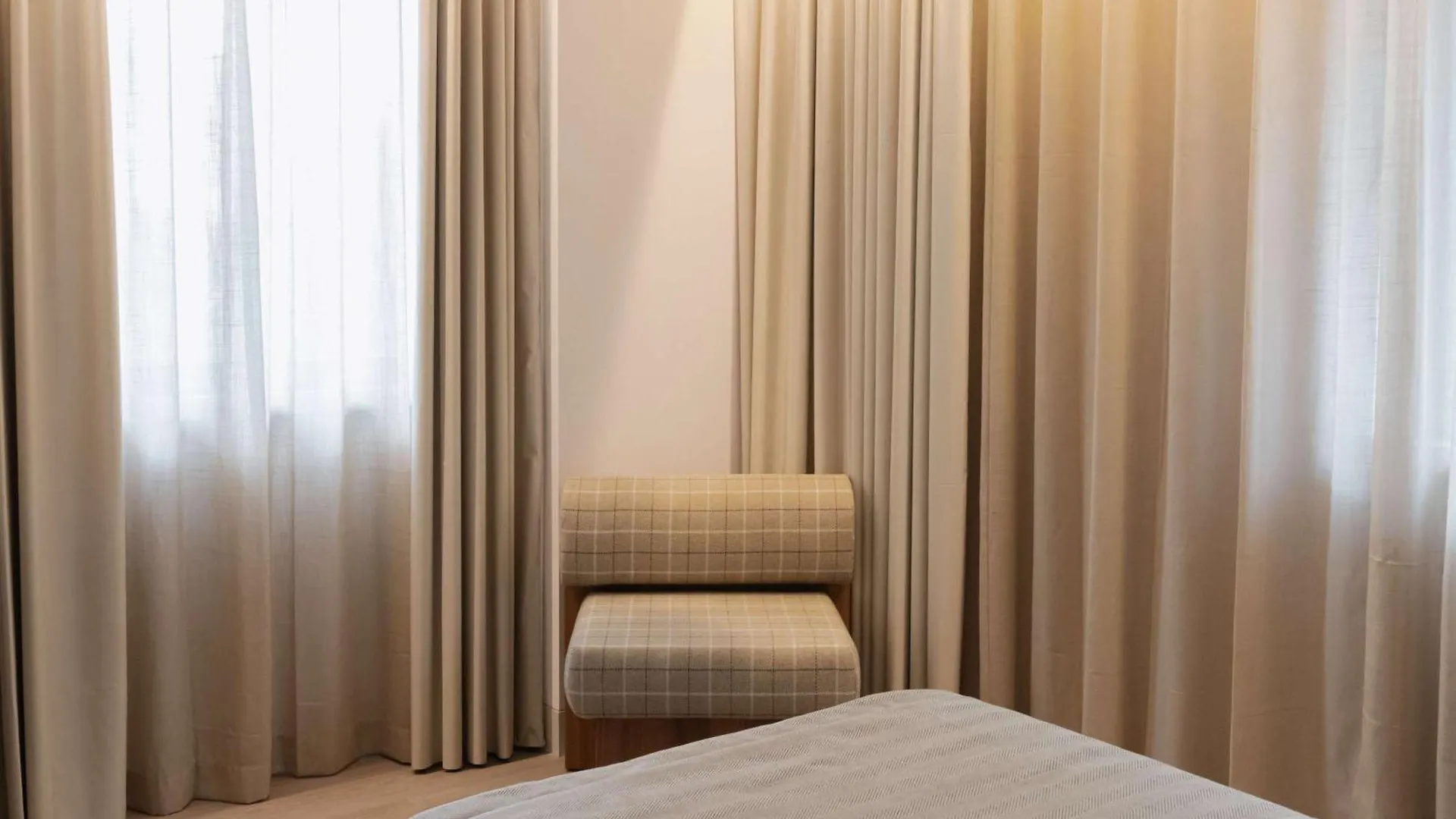 Ibis Styles Lisboa Aeroporto Hotel Prior Velho